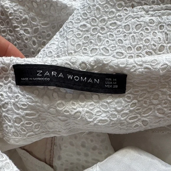 Zara White Eyelet High Waist Shorts - Picture 3 of 4